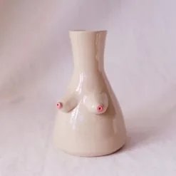 Flora In The Garden | Boobs Kandelaars -BODY & HEALTH Verkoop 5CDC7CD0 0353 46D4 B66D B5570BA8F661 643 00005BE9DFDB6B43 720x 7160b184 a3d6 4327 825b 98aa6ab8d9cb