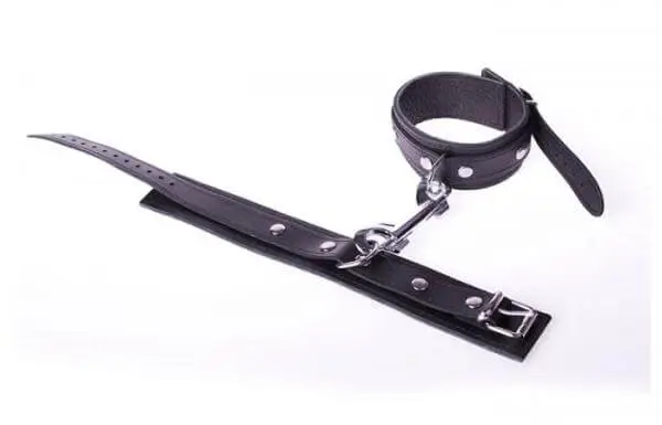 King Kink | Basic Leather Ankle Cuffs | 5 Cm 3 King Kink | Basic Leather Ankle Cuffs | 5 Cm